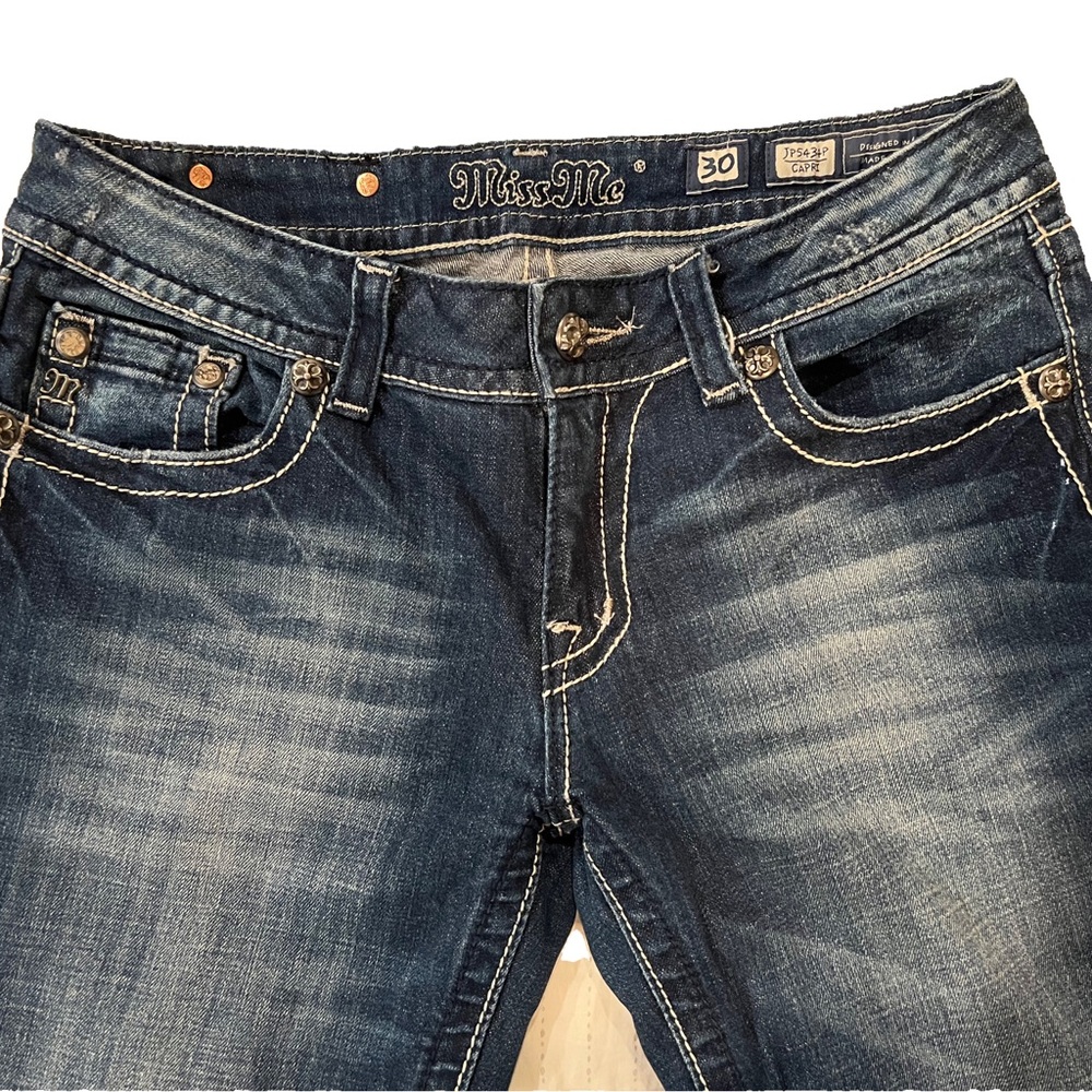 Miss Me Capri Jeans 30